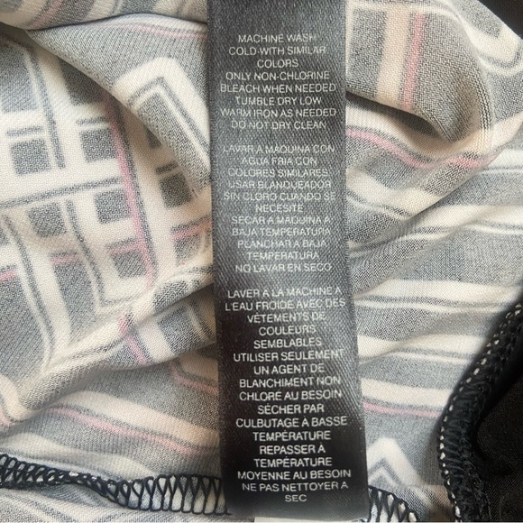 White House Black Market Lace Up Detail Print Tunic - Picture 11 of 14